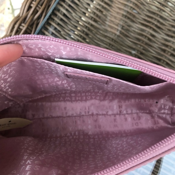 NWT kate spade Greta Court Ina Glitter Crossbody - Picture 6 of 7